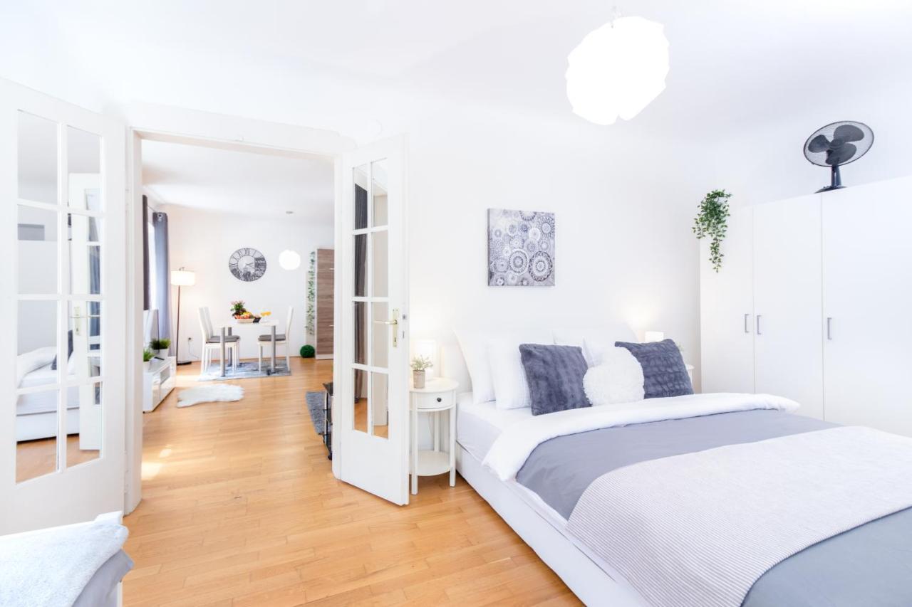 Apartment Santa Barbara Rijeka Zewnętrze zdjęcie